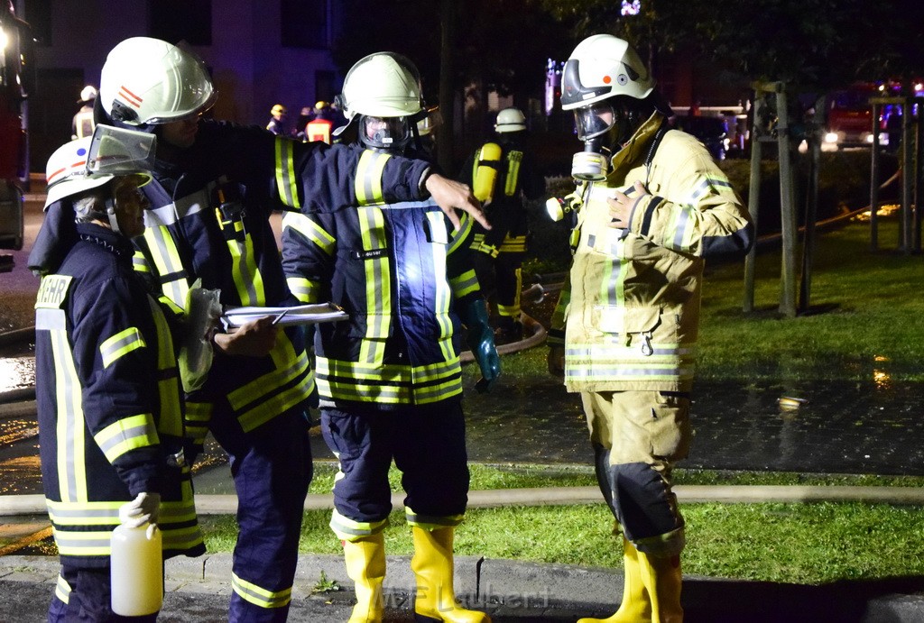 Grossbrand Halle Troisdorf Kriegsdorf Junkersring P722.JPG - Miklos Laubert